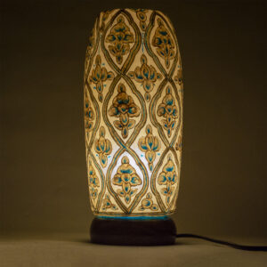 Beige Trellis Oval Lamp